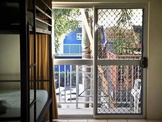 Hostal Albergue Mad Monkey Jungle Cairns